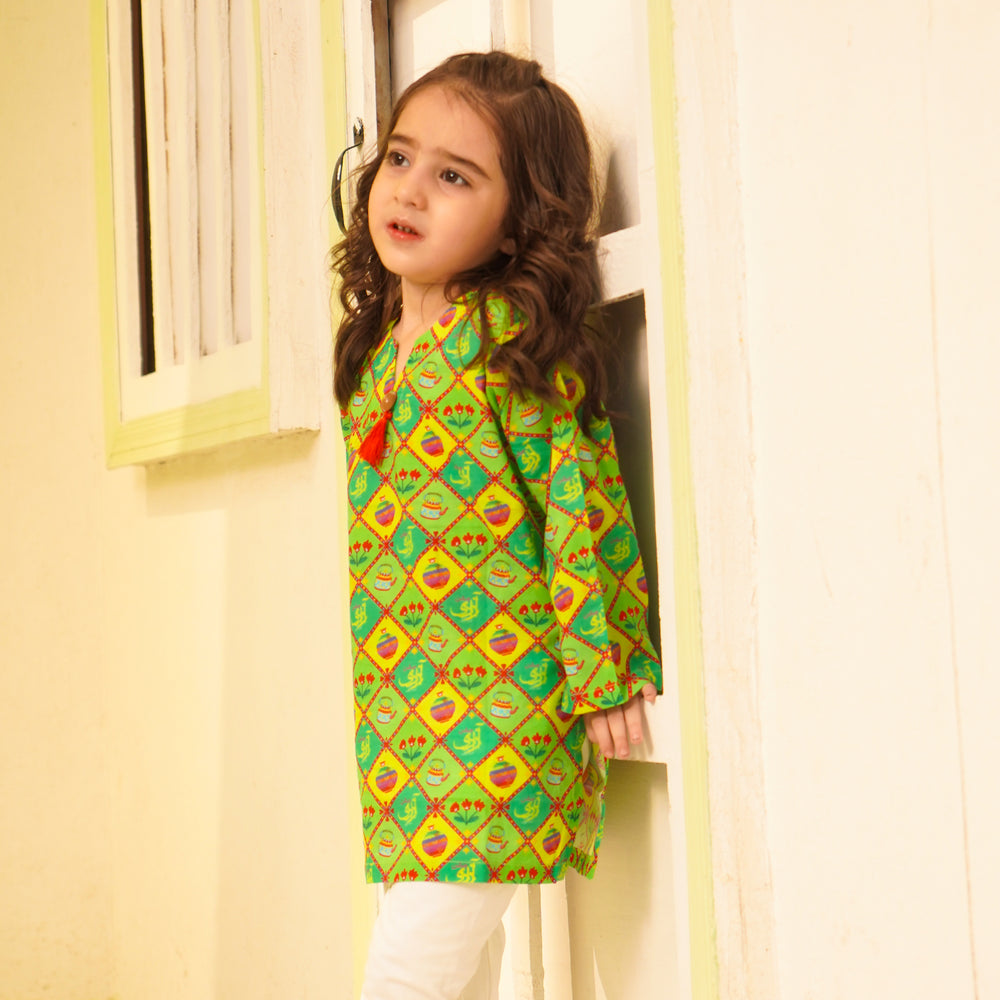 Girls Cotton Printed Kurti Kettle And Flowers Ind-Multi